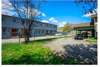 Plus de détails pour 3706 24 Av, Vernon, BC - Terrain à vendre