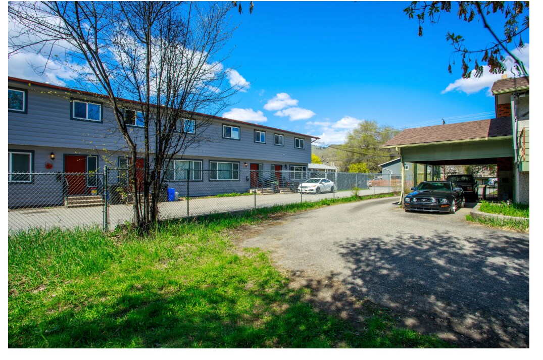 3706 24 Av, Vernon, BC à vendre Photo de l’immeuble– Image 1 sur 11