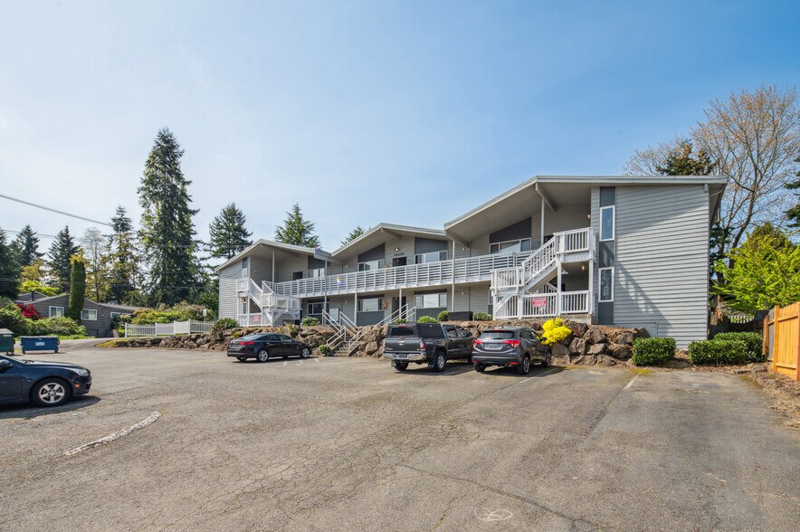 15455 10th Ave SW, Burien, WA à vendre - Photo de l’immeuble – Image 2 sur 21