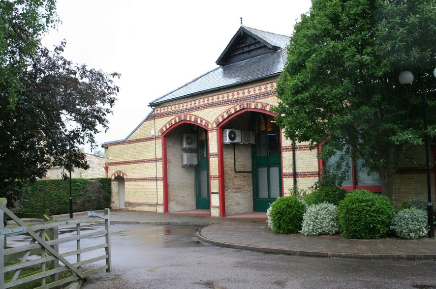 Westwick, Oakington à louer - Photo de l’immeuble – Image 2 sur 3