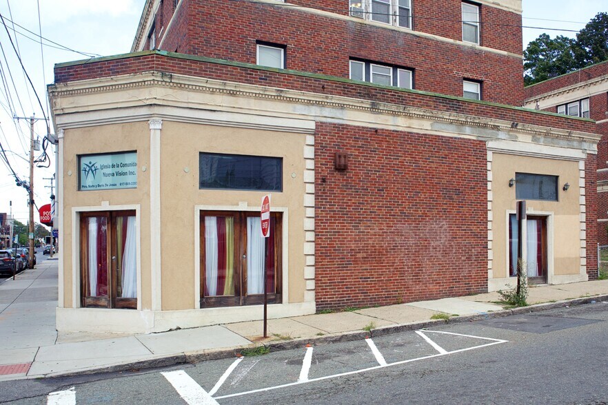 63-75 Hancock St, Everett, MA à vendre - Photo de l’immeuble – Image 2 sur 60