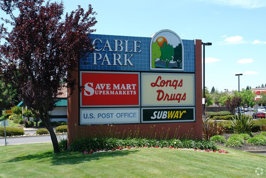 8835-8893 Greenback Ln, Orangevale, CA à louer - Photo de l’immeuble – Image 3 sur 10