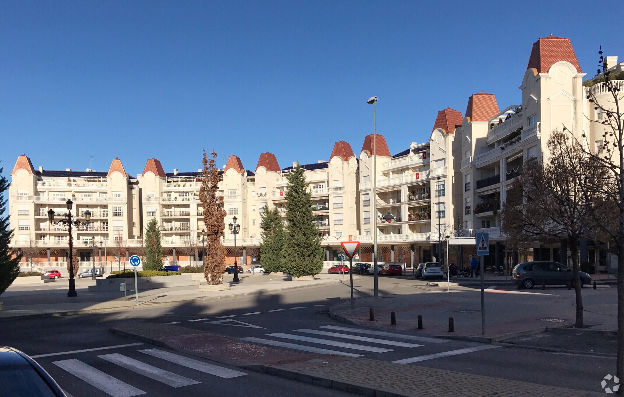 Plaza Alegría, 6, Arganda del Rey, Madrid à louer Photo de l’immeuble– Image 1 sur 3