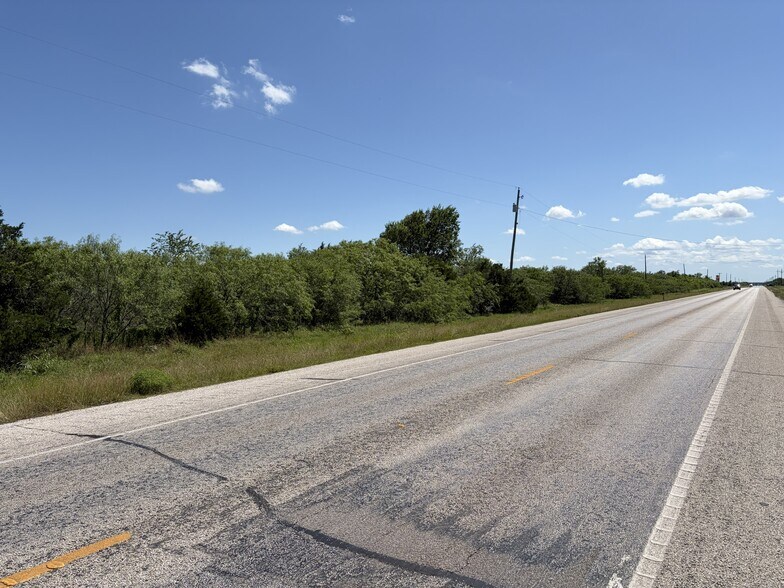 TBD Highway 159 East, Bellville, TX à vendre - Photo de l’immeuble – Image 3 sur 10