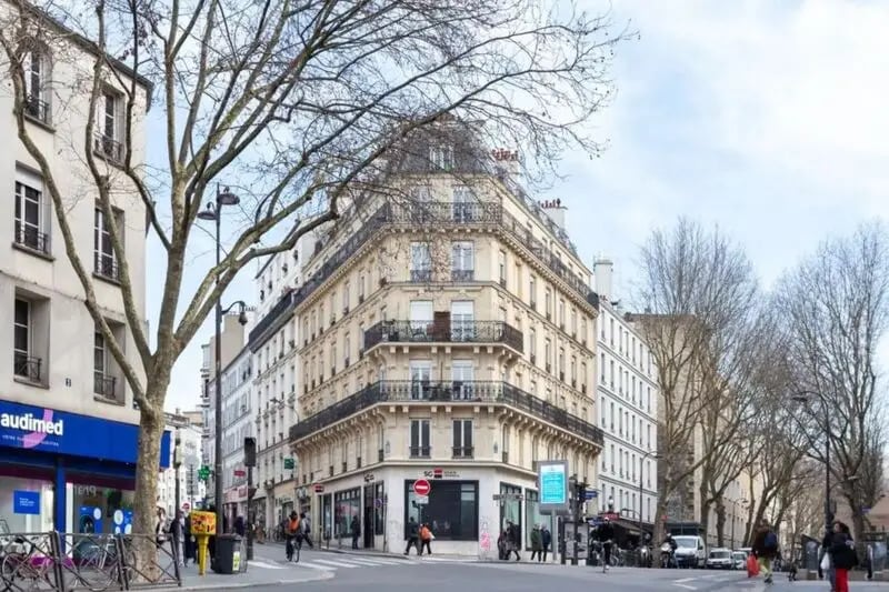 350 Rue Des Pyrénées, Paris à louer - Photo de l’immeuble – Image 2 sur 8