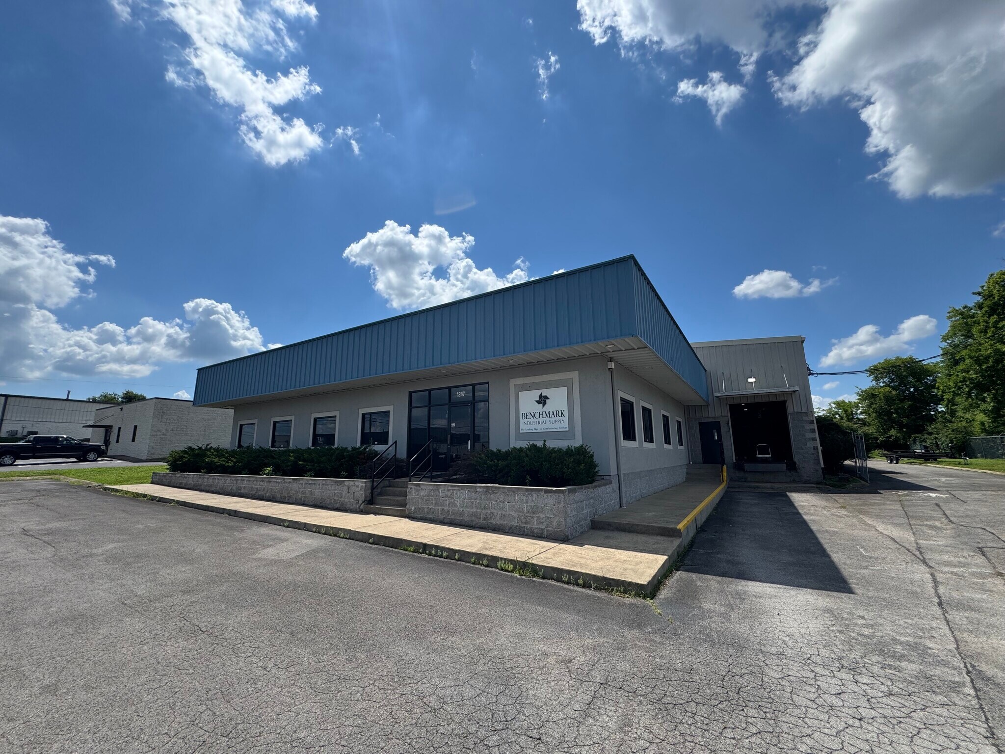 1247 Northgate Business Pky, Madison, TN à vendre Photo de l’immeuble– Image 1 sur 8