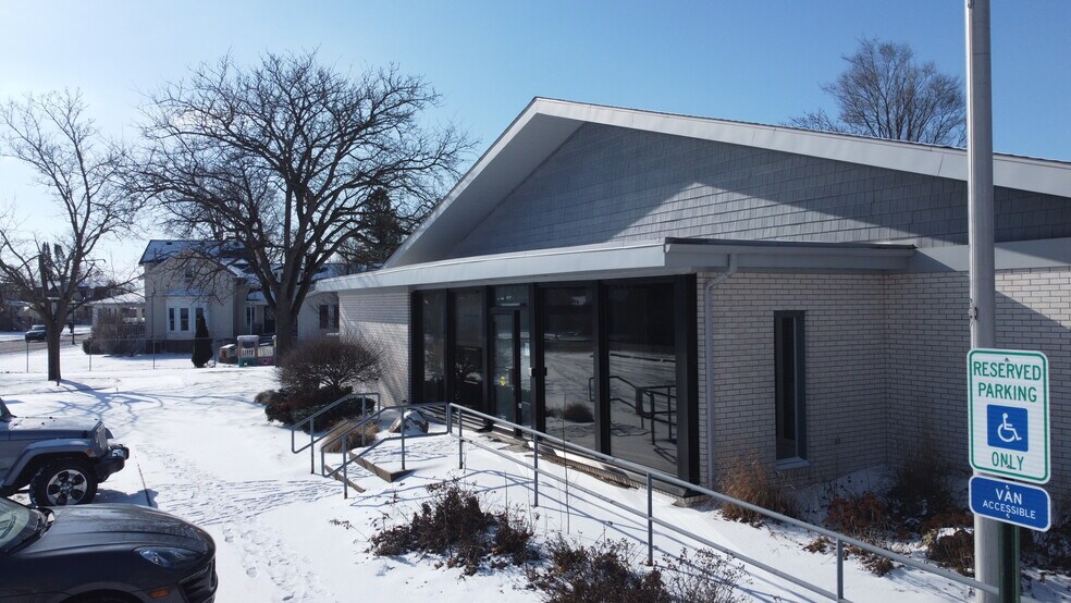 12010 Church St, Birch Run, MI à louer - Photo de l’immeuble – Image 2 sur 5
