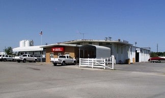 Plus de détails pour 801 Crosby St, Roanoke, TX - Industriel/Logistique à vendre