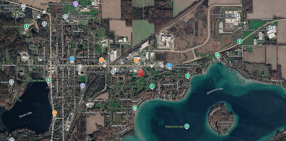 986 State St, Cassopolis, MI à louer - Photo de l’immeuble – Image 3 sur 5