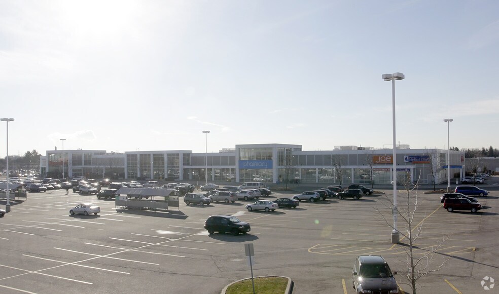 2011-2375 Steeles Ave, Toronto, ON à louer - Photo de l’immeuble – Image 3 sur 8