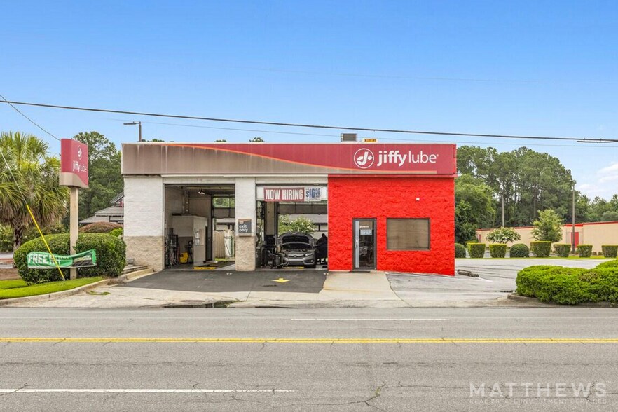 210 Eisenhower Dr, Savannah, GA à vendre - Photo de l’immeuble – Image 2 sur 3