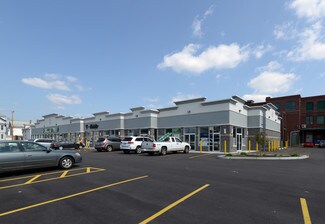 Plus de détails pour 361 Dexter St, Central Falls, RI - Local commercial à louer