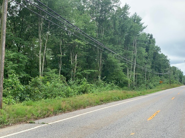 000 Cossaduck Hill, North Stonington, CT à vendre - Photo de l’immeuble – Image 3 sur 3
