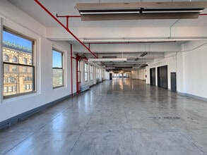 599 Broadway, New York, NY à louer Photo intérieure– Image 1 sur 12