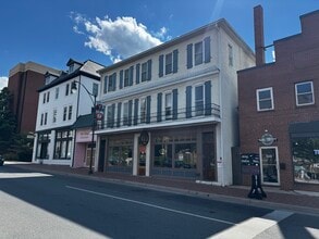 181 N Main St, Harrisonburg, VA à louer Photo de l’immeuble– Image 1 sur 30