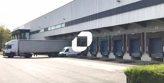 Plus de détails pour Bureau, Industriel/Logistique à louer