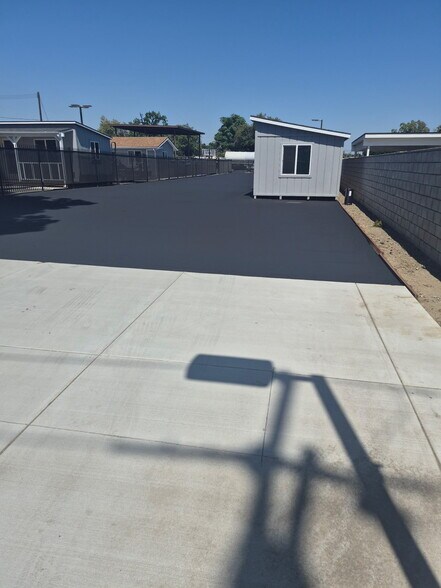 11211-11225 Kadota Ave, Pomona, CA à louer - Photo de l’immeuble – Image 2 sur 15