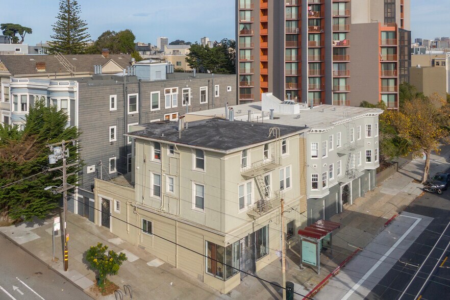 700 Baker St, San Francisco, CA à vendre - Photo de l’immeuble – Image 3 sur 6