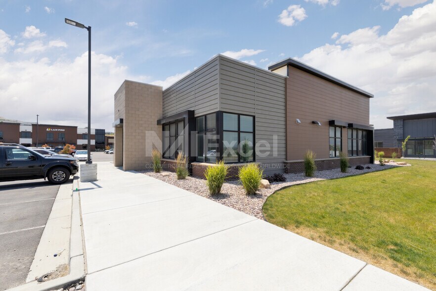497 W 14600 S, Bluffdale, UT à vendre - Photo de l’immeuble – Image 2 sur 8