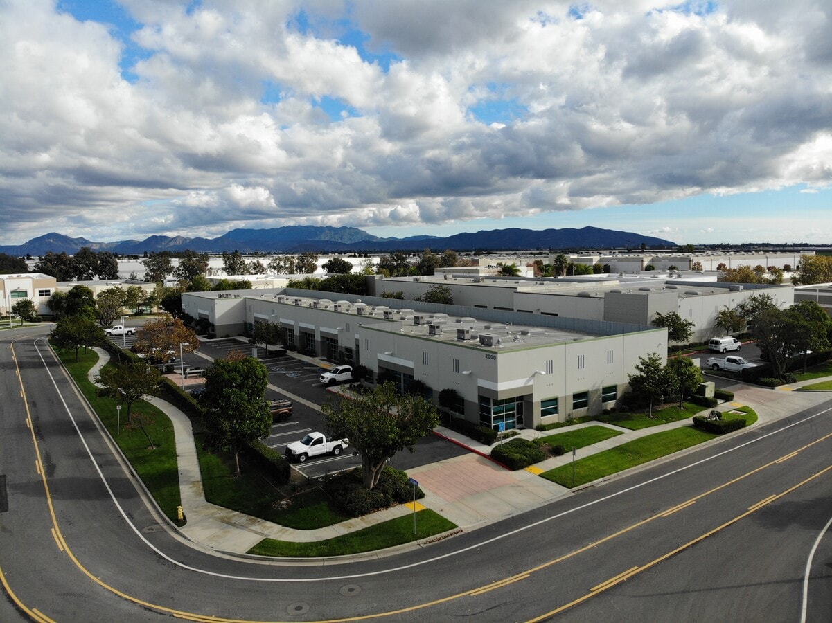 2000 Cabot Pl, Oxnard, CA 93030 - Lot F -  - Photo intérieure - Image 1 of 6