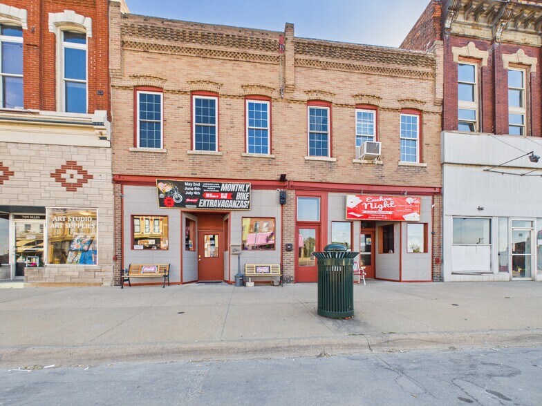 707 Main St, Keokuk, IA à vendre - Photo de l’immeuble – Image 3 sur 19