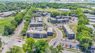 Plus de détails pour 13900 Grandboro Ln, Grandview, MO - Logement à vendre