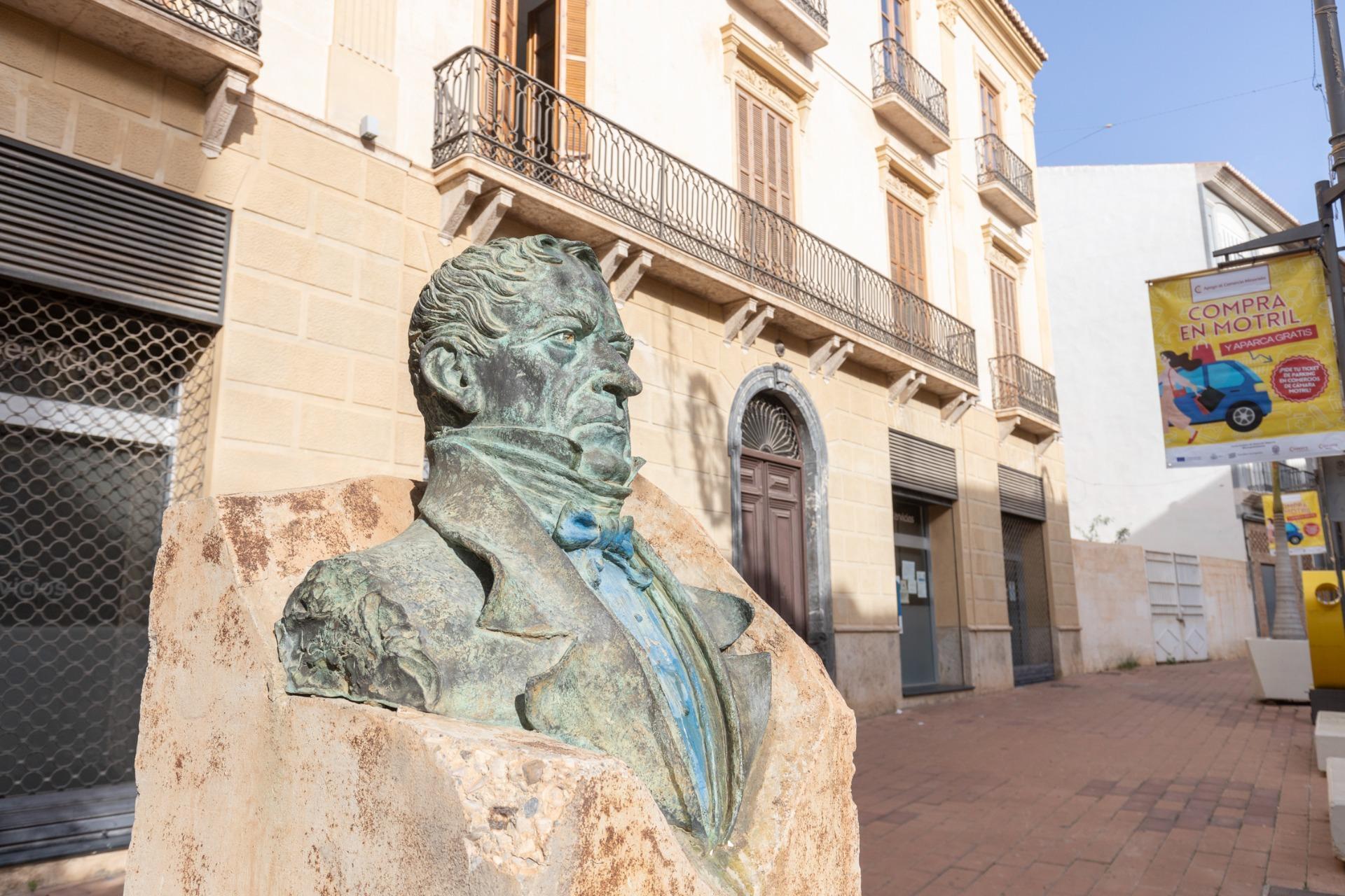 Plaza Francisco Javier de Burgos, 4, Motril, Granada à vendre Photo principale– Image 1 sur 20