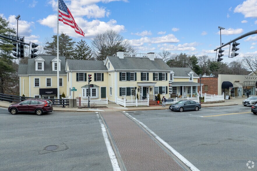 103 Central St, Wellesley, MA à louer - Photo principale – Image 1 sur 7