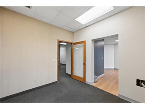 700 Highway 55 E, Buffalo, MN à vendre Photo intérieure– Image 2 sur 11