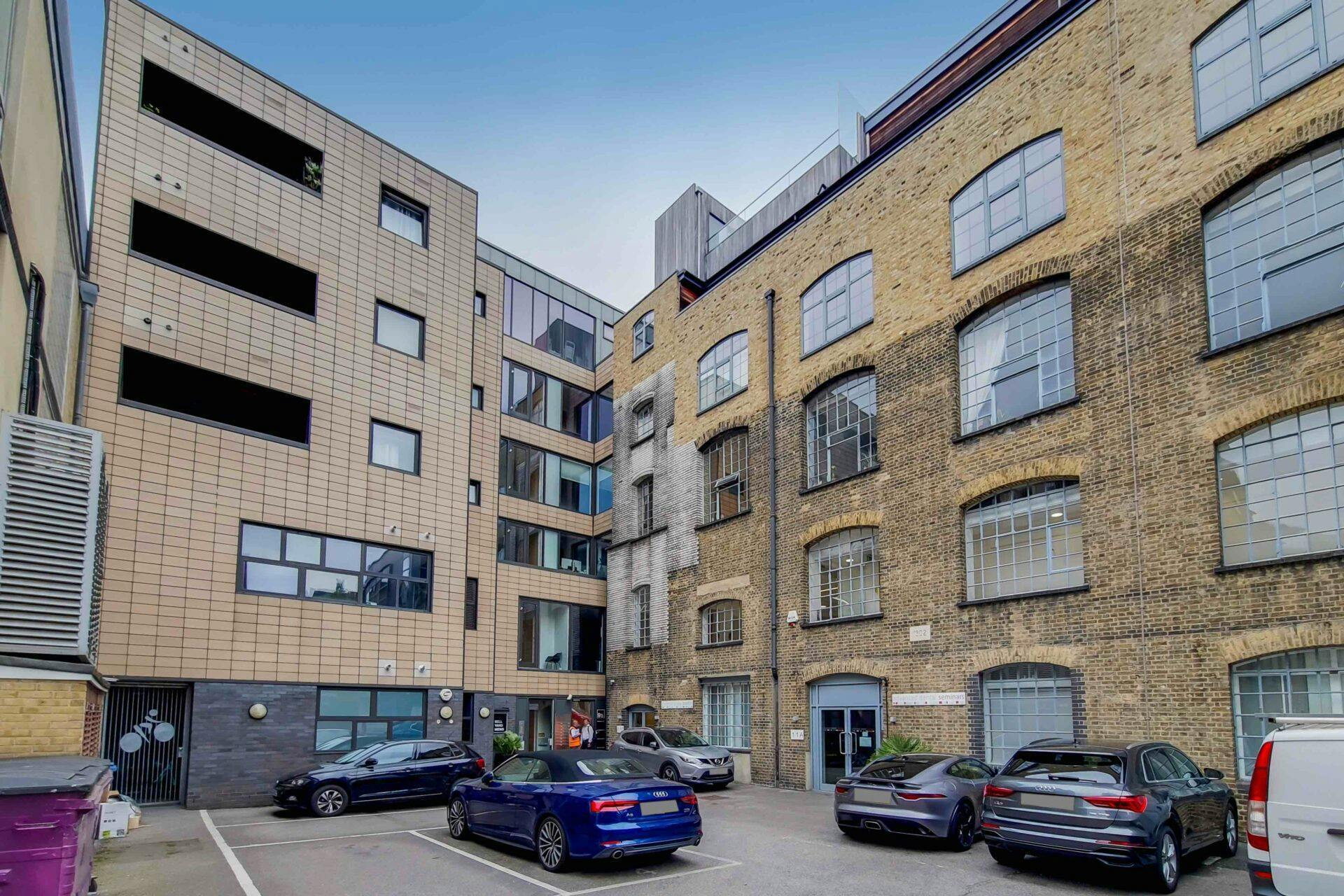 9 Bell Yard Mews, Londres à vendre Photo de l’immeuble– Image 1 sur 18