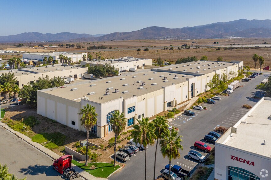 1351 Air Wing Rd, San Diego, CA à louer - Aérien – Image 2 sur 6