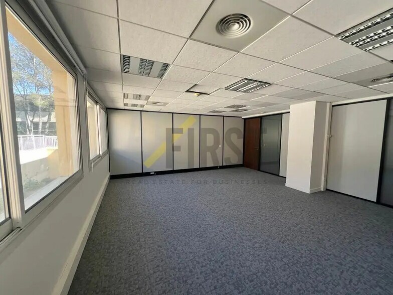 Bureau dans Valbonne à louer - Photo intérieure – Image 2 sur 6