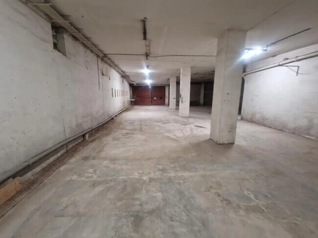 Plus de détails pour Industriel/Logistique à louer