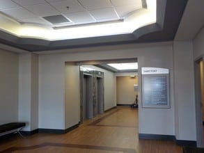 5700 N Exp 77/83, Brownsville, TX à vendre Photo intérieure– Image 2 sur 94