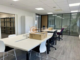 Plus de détails pour Bureau à louer