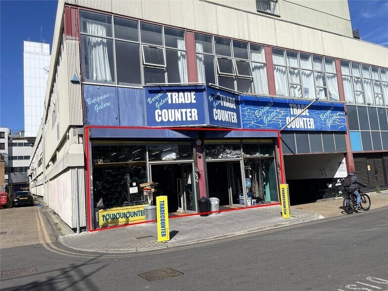 7 Whitegate Rd, Southend On Sea à louer - Photo de l’immeuble – Image 2 sur 18