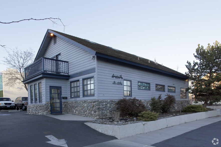 1001 Jones St, Reno, NV à louer - Photo principale – Image 1 sur 47
