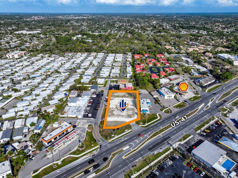6903 S Tamiami Trl, Sarasota, FL à vendre - Aérien – Image 2 sur 8