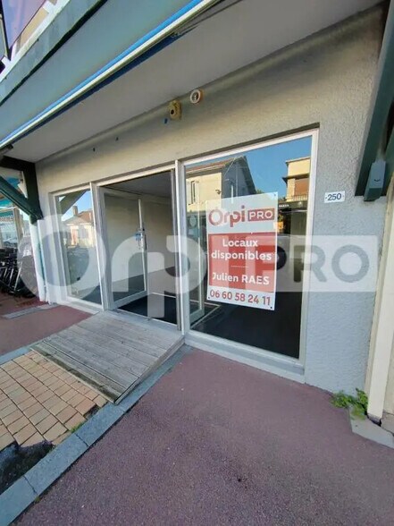 Local commercial dans Biscarrosse à louer - Photo de l’immeuble – Image 1 sur 6