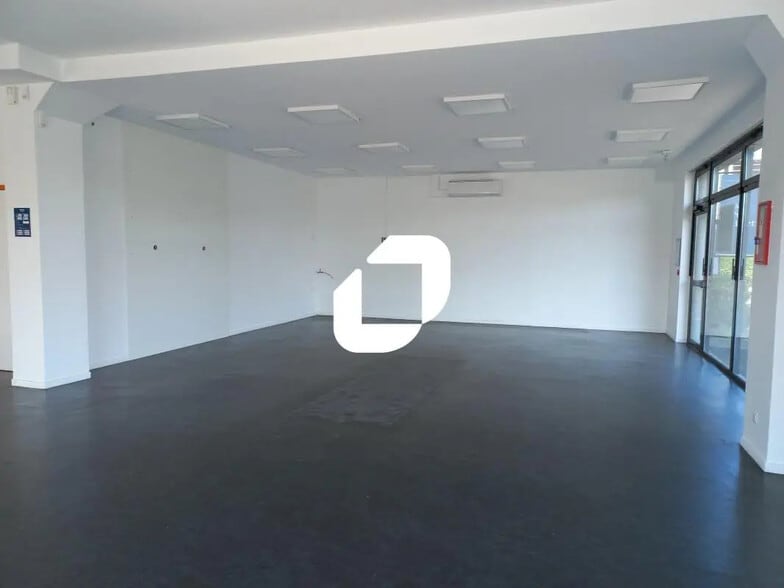 16 Rue Des Champs, Villeneuve-d'Ascq à louer - Photo de l’immeuble – Image 3 sur 13