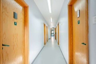 Plus de détails pour Castle Way, Stafford - Local commercial à vendre