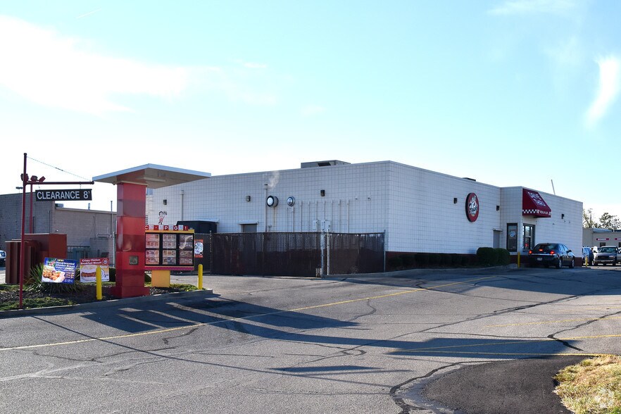 3560 S Dixie Hwy, Middletown, OH à louer - Photo de l’immeuble – Image 3 sur 4