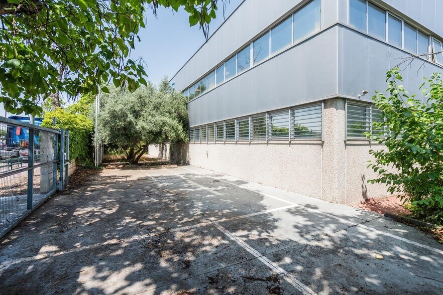 Industriel/Logistique dans Torrejón de Ardoz, Madrid à vendre - Photo de l’immeuble – Image 2 sur 41