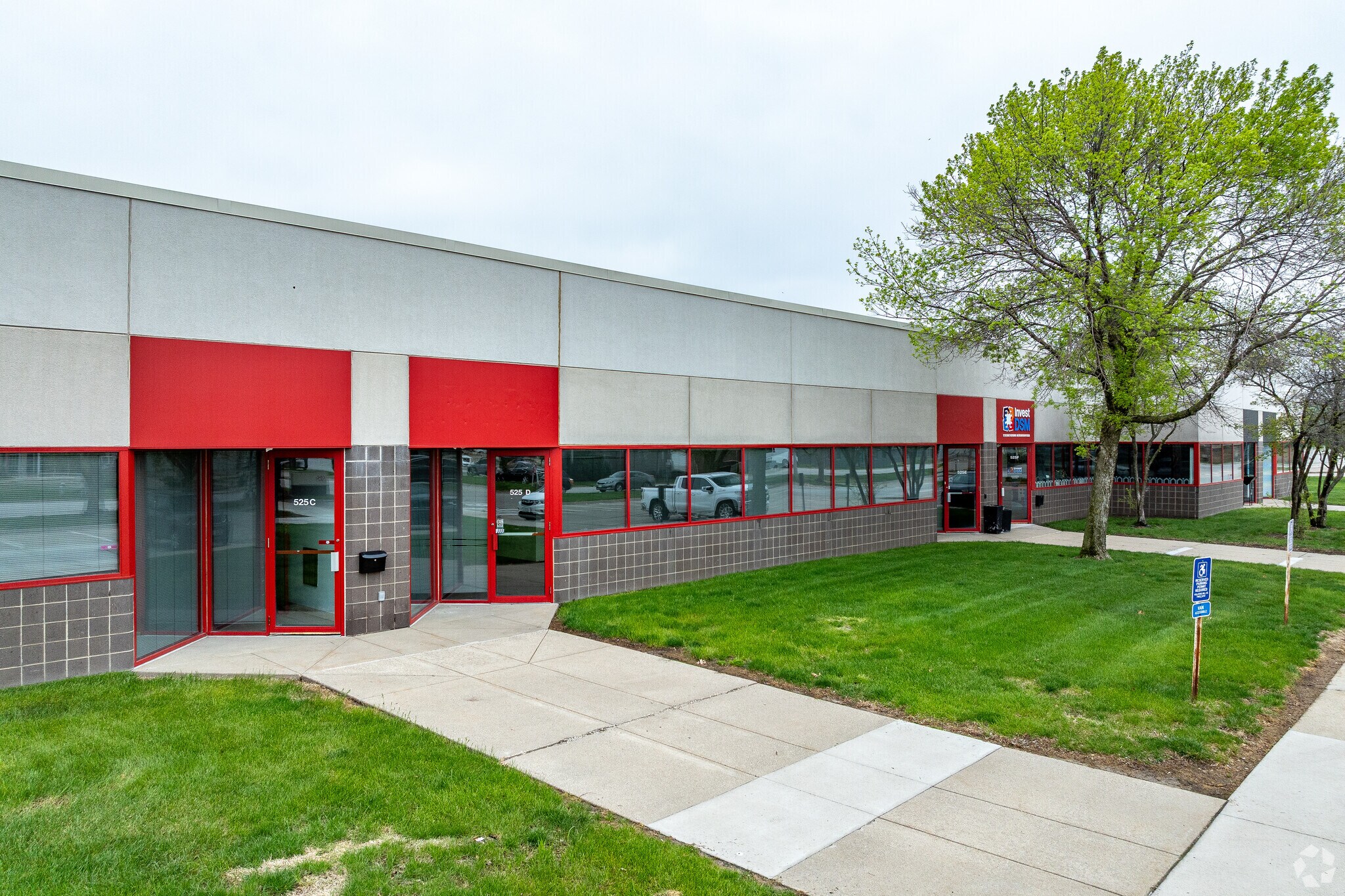 525 SW 5th St, Des Moines, IA à louer Photo principale– Image 1 sur 8