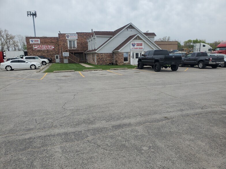 5250 W Plattner Dr, Alsip, IL à louer - Photo de l’immeuble – Image 2 sur 31
