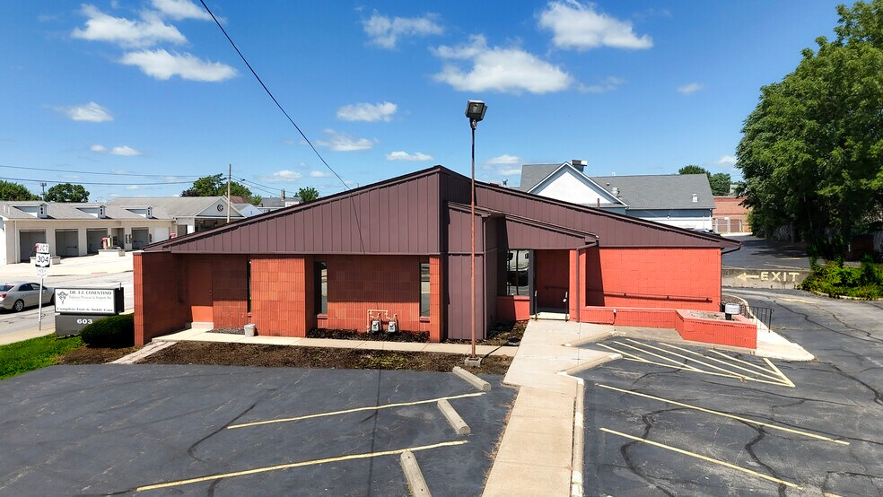 603 N State St, Girard, OH à vendre - Photo de l’immeuble – Image 3 sur 49