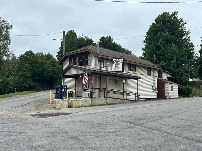 13087 Main st, Titusville, PA à vendre - Photo de l’immeuble – Image 2 sur 3
