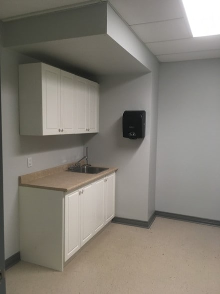 2601 Matheson Blvd E, Mississauga, ON à louer - Photo intérieure – Image 3 sur 19