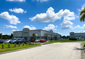 Plus de détails pour 7115 16th St E, Sarasota, FL - Industriel/Logistique à louer