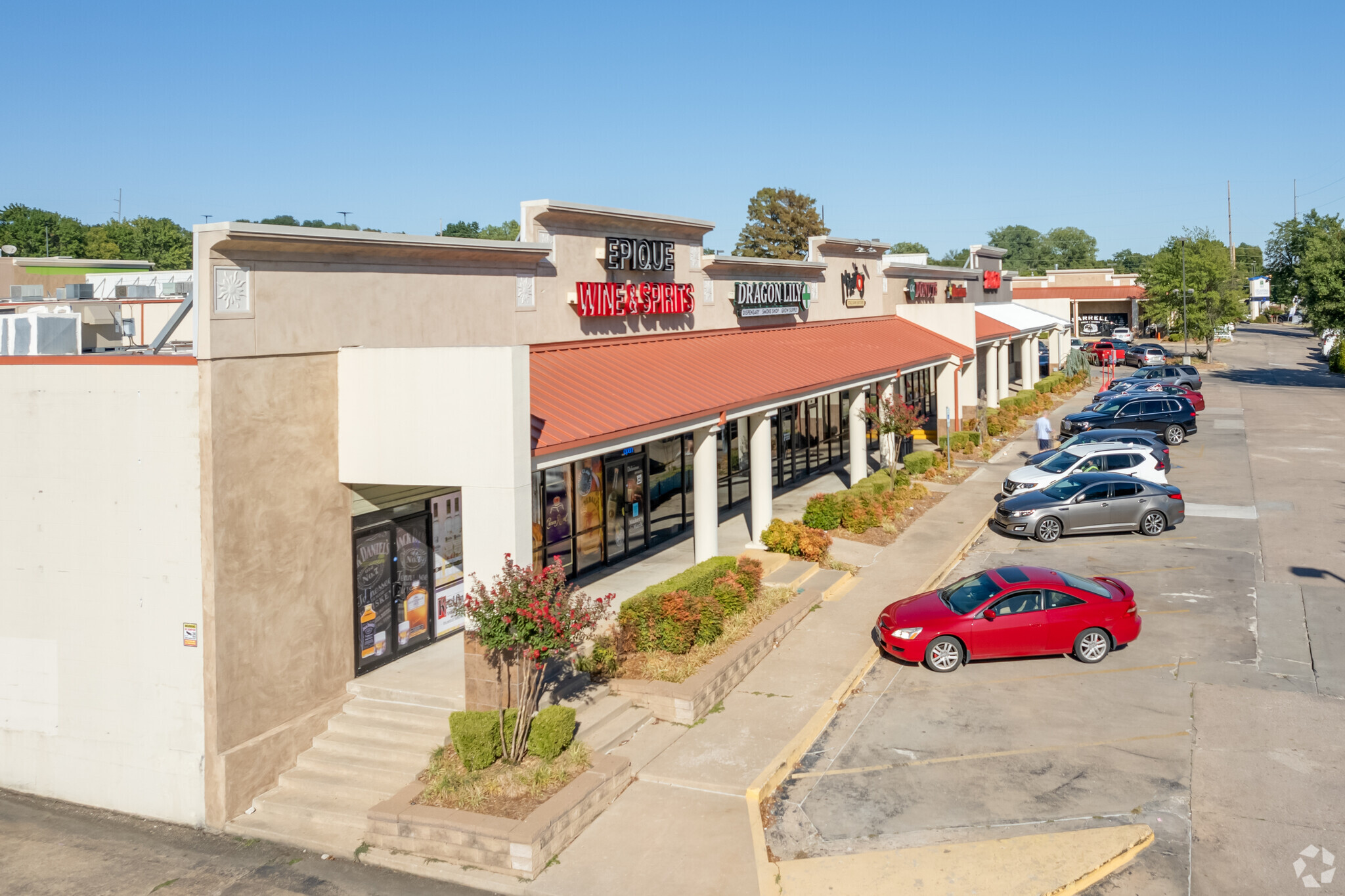 8020-8058 S Yale Ave, Tulsa, OK à louer Photo de l’immeuble– Image 1 sur 9